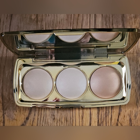 TARTE™ Shape Tape™ Glow Bar BNIB - Picture 2 of 10